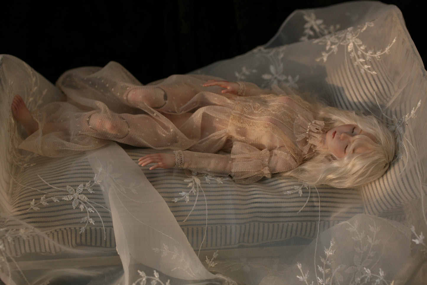 【 DISPLAY ONLY】Handcrafted Bisque Doll  porcelain doll | Pearl