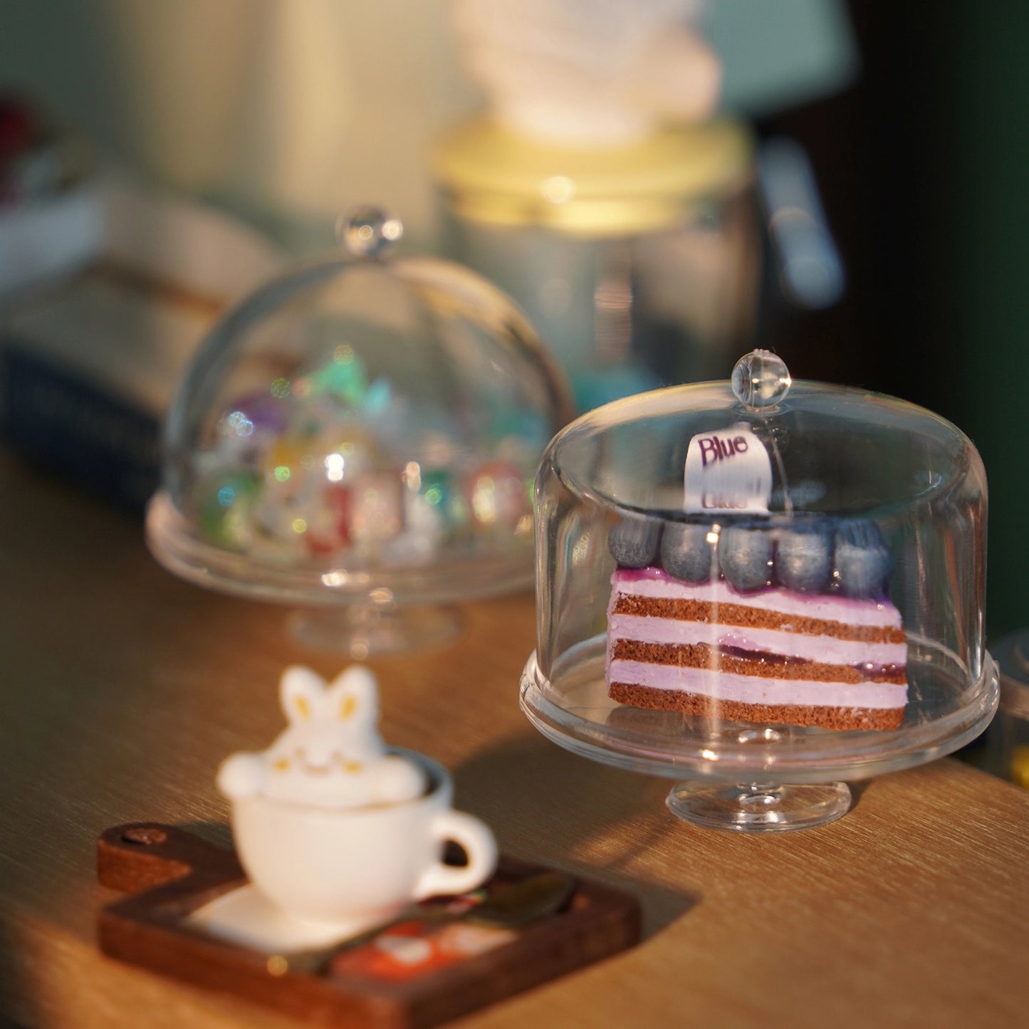 1/6 Scale Transparent Cake Stand – Miniature Dessert Display Tray for Dollhouse Bakery & Afternoon Tea | BJD & Blythe
