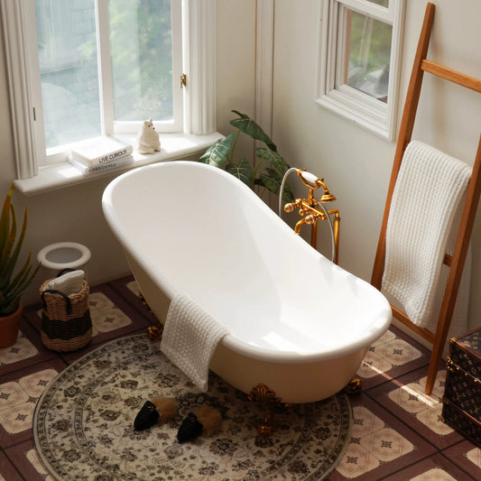 1/6 size  miniature dollhouse furniture Mini furniture vintage carved bathtub