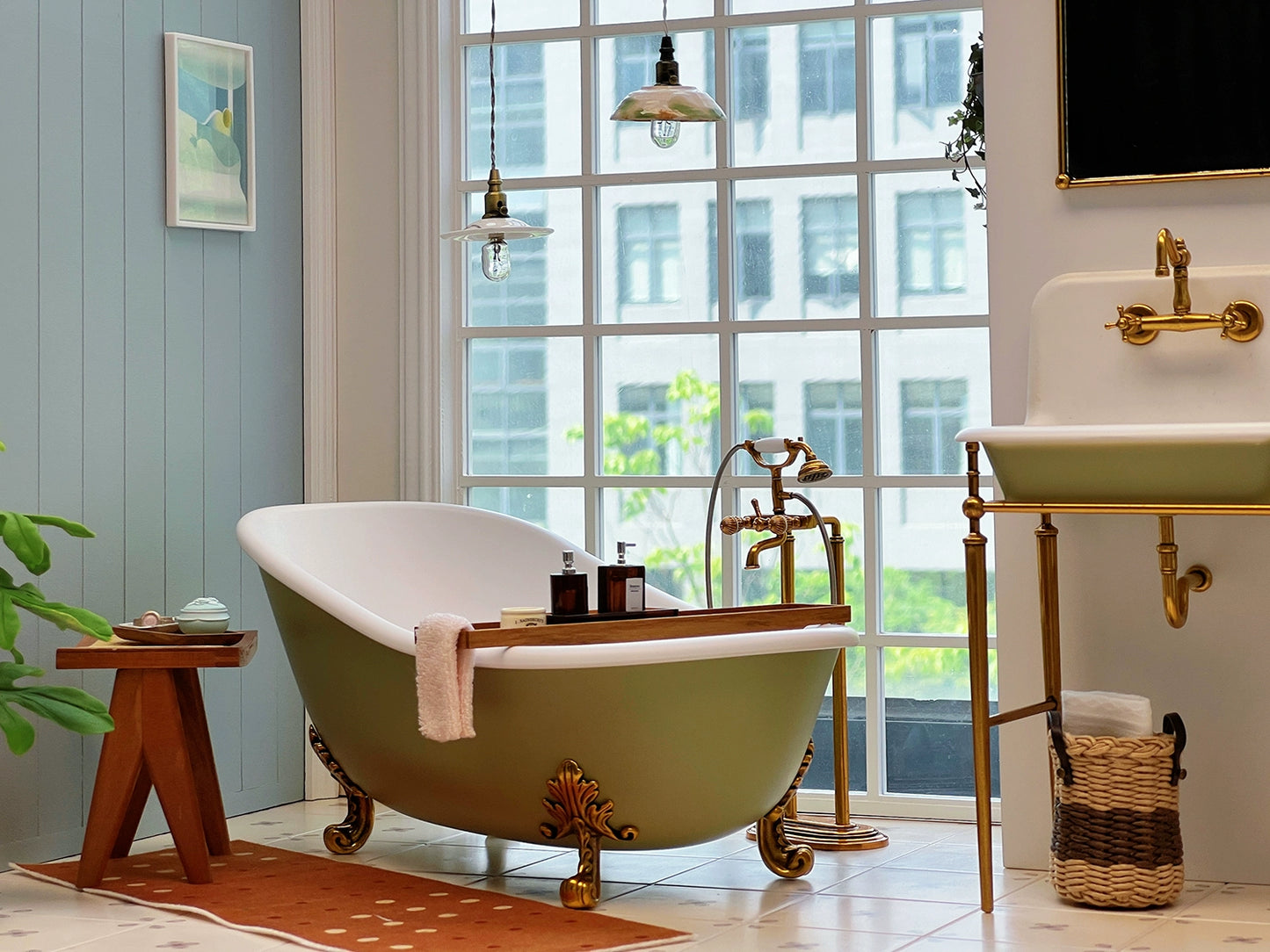 1/6 Scale Dollhouse Furniture – Bathtub | Miniature  for BJD, Blythe and Figures vintage carved bathtub