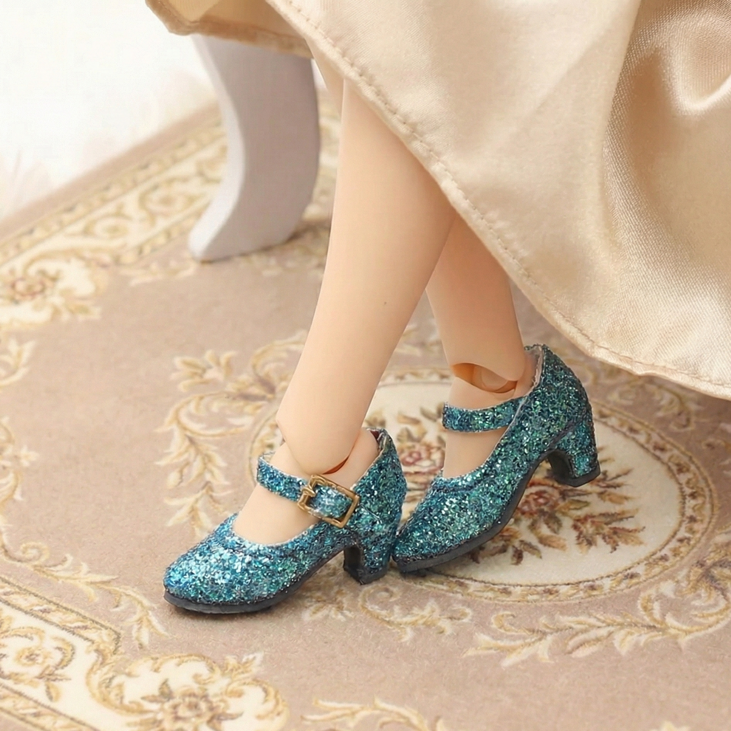 サテンリボンバックハイヒールドールシューズ - マルチカラーオプション | ブライス、リカちゃん、アゾン、モモコ、ポピーパーカー、FR、オビツ22/24サイズ対応