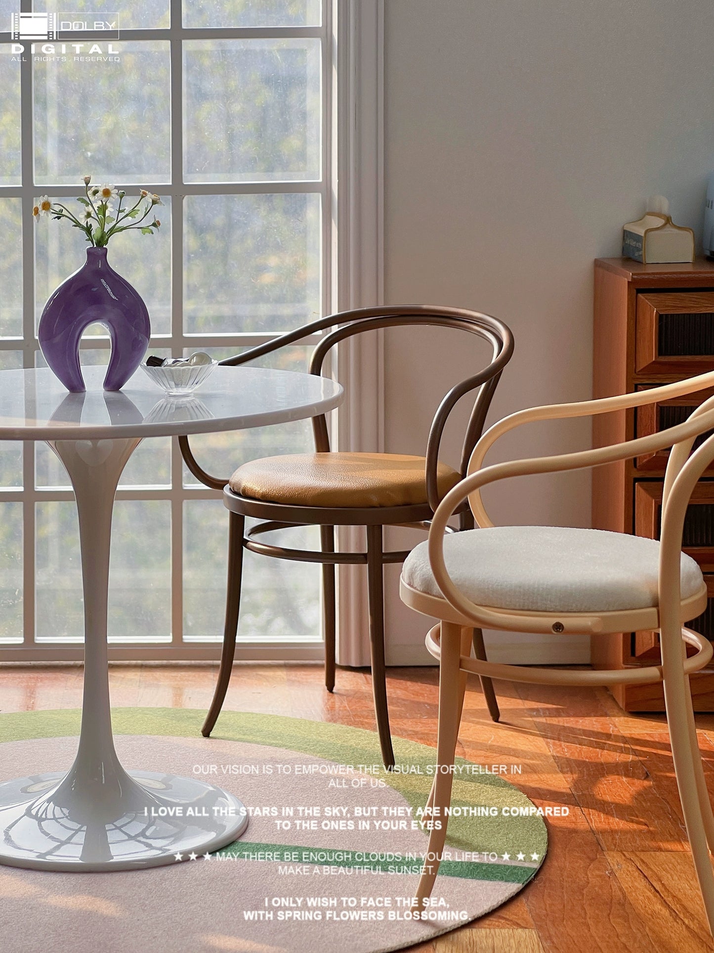 1/6 Scale Modern Vintage Armchair – Miniature Dollhouse Furniture for BJD & Blythe | Random Cushion Colors