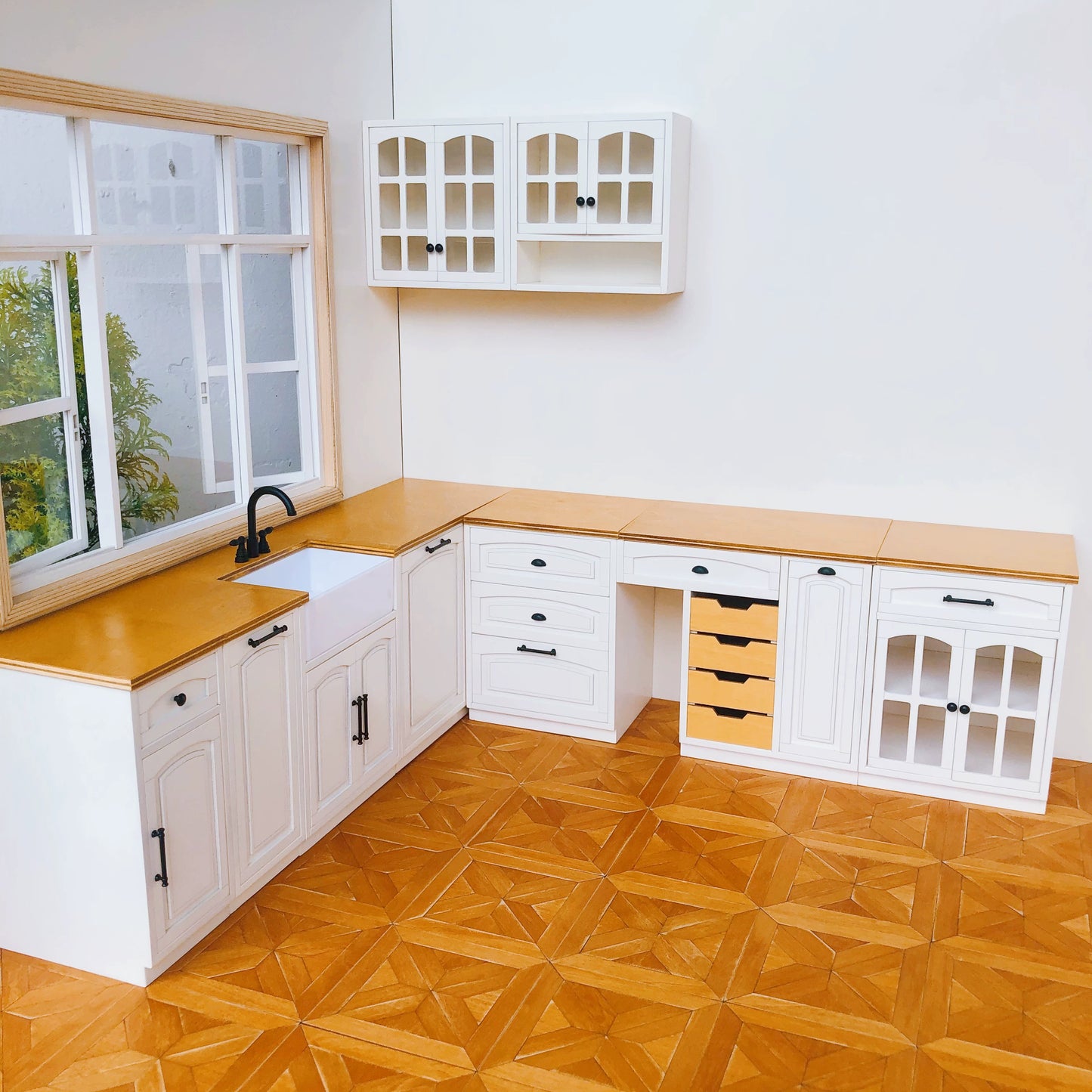 1/6 Scale Dollhouse Kitchen Furniture Set – 9-Piece Modular Cabinets in White  | BJD & Blythe Miniature Kitchen