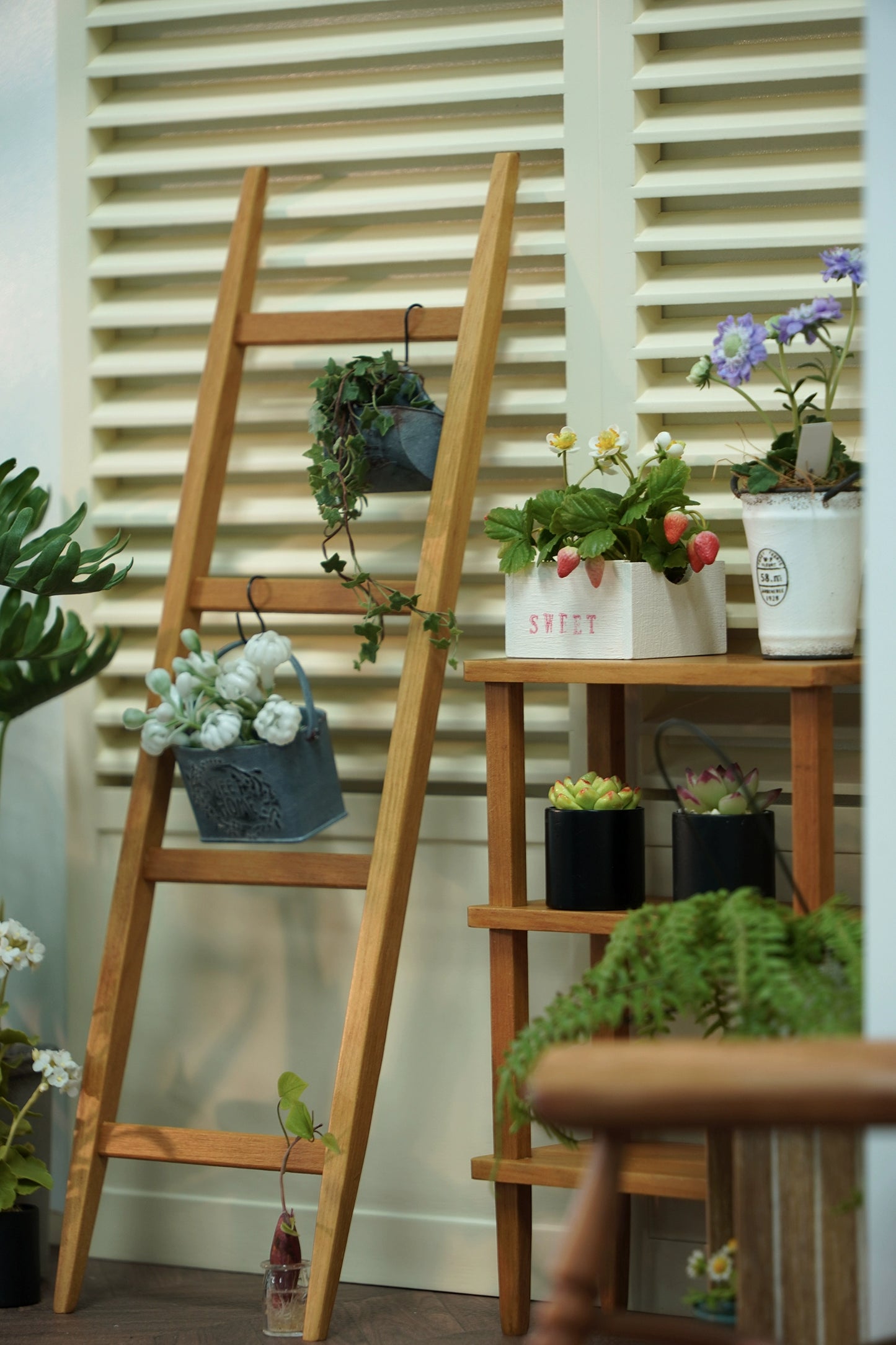 1/6 miniature dollhouse furniture Mini model toilet bathroom shelve