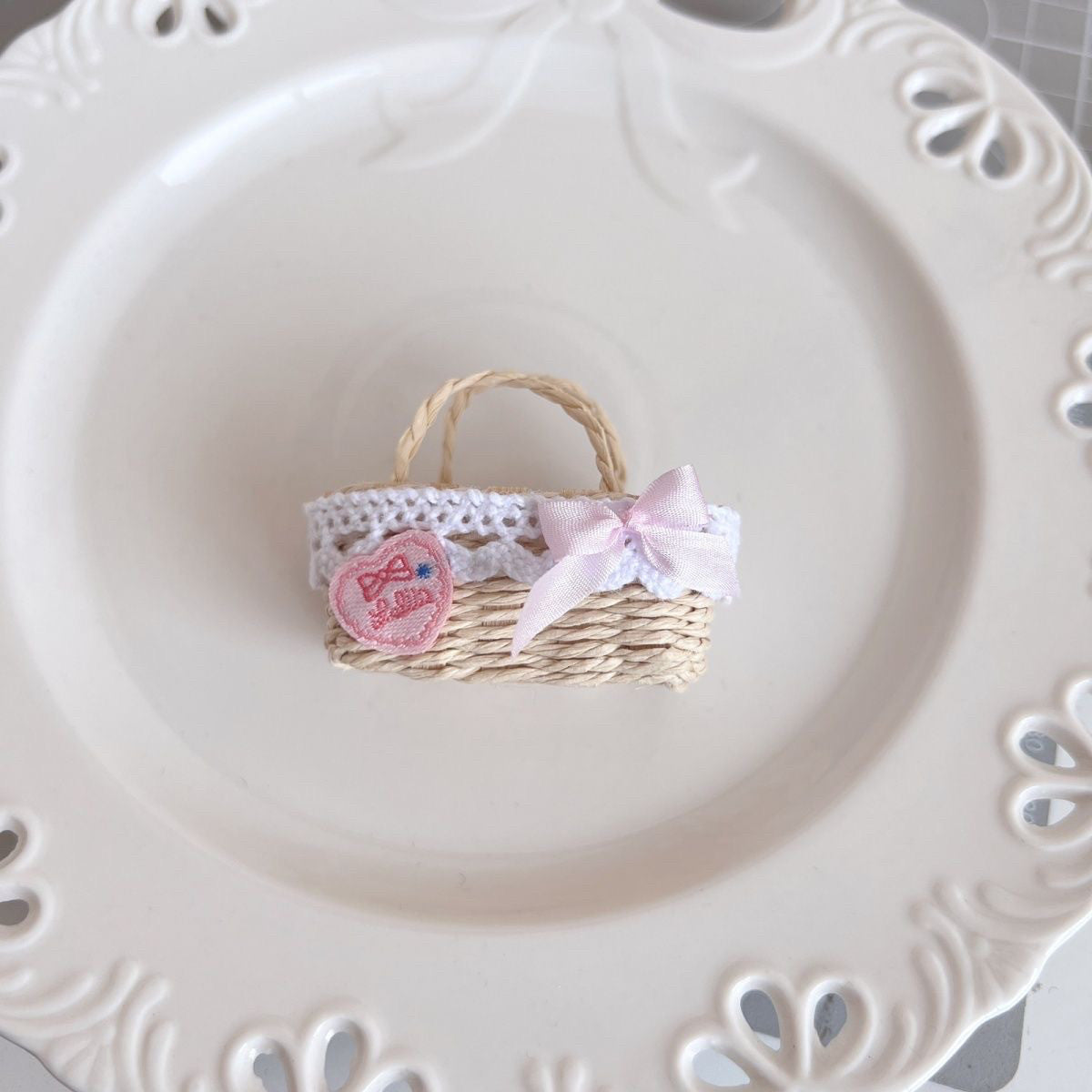 1/6 Scale Wicker Doll Basket & Bag | Picnic Basket | Summer Doll Accessories