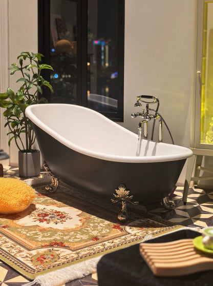 1/6 Scale Dollhouse Furniture – Bathtub | Miniature  for BJD, Blythe and Figures vintage carved bathtub