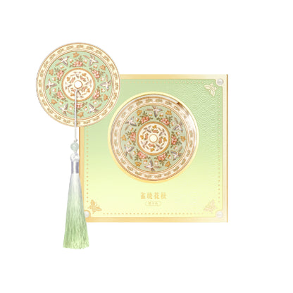 故宮からお届け | 故宮博物院の遺物にインスパイアされた携帯用鏡 – 手持ち式、ブロンズ調、折りたたみ式、コーム付きギフトセット