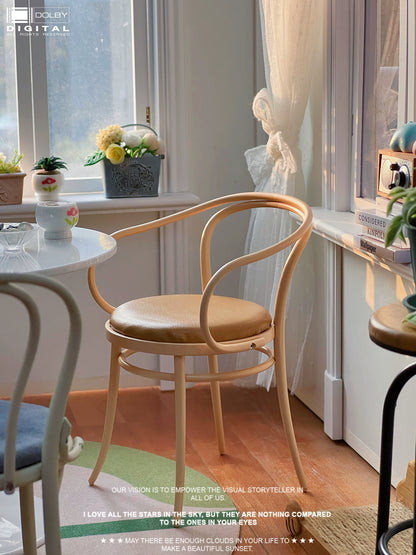 1/6 Scale Modern Vintage Armchair – Miniature Dollhouse Furniture for BJD & Blythe | Random Cushion Colors