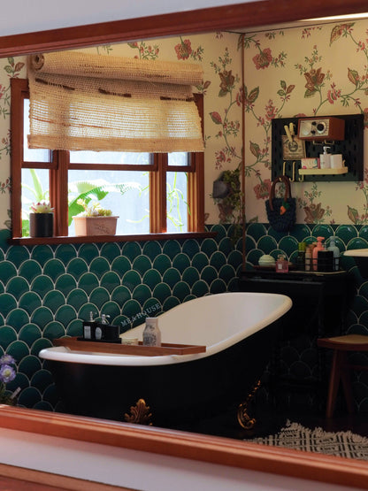 1/6 Scale Dollhouse Furniture – Bathtub | Miniature  for BJD, Blythe and Figures vintage carved bathtub