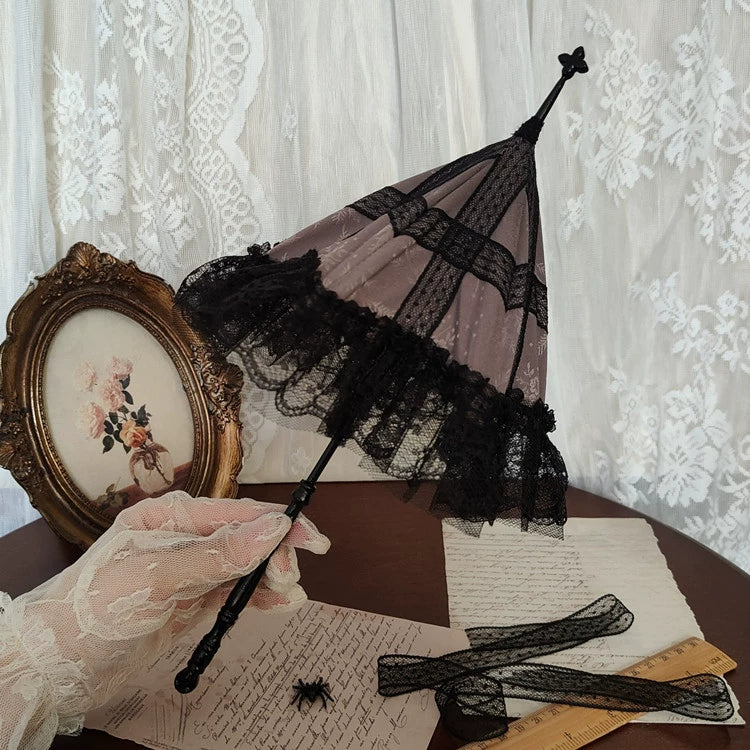 Handmade BJD doll style antique umbrella with Gothic style that can be opened and closed. Umbrella for 1/3 doll and 1/4 doll