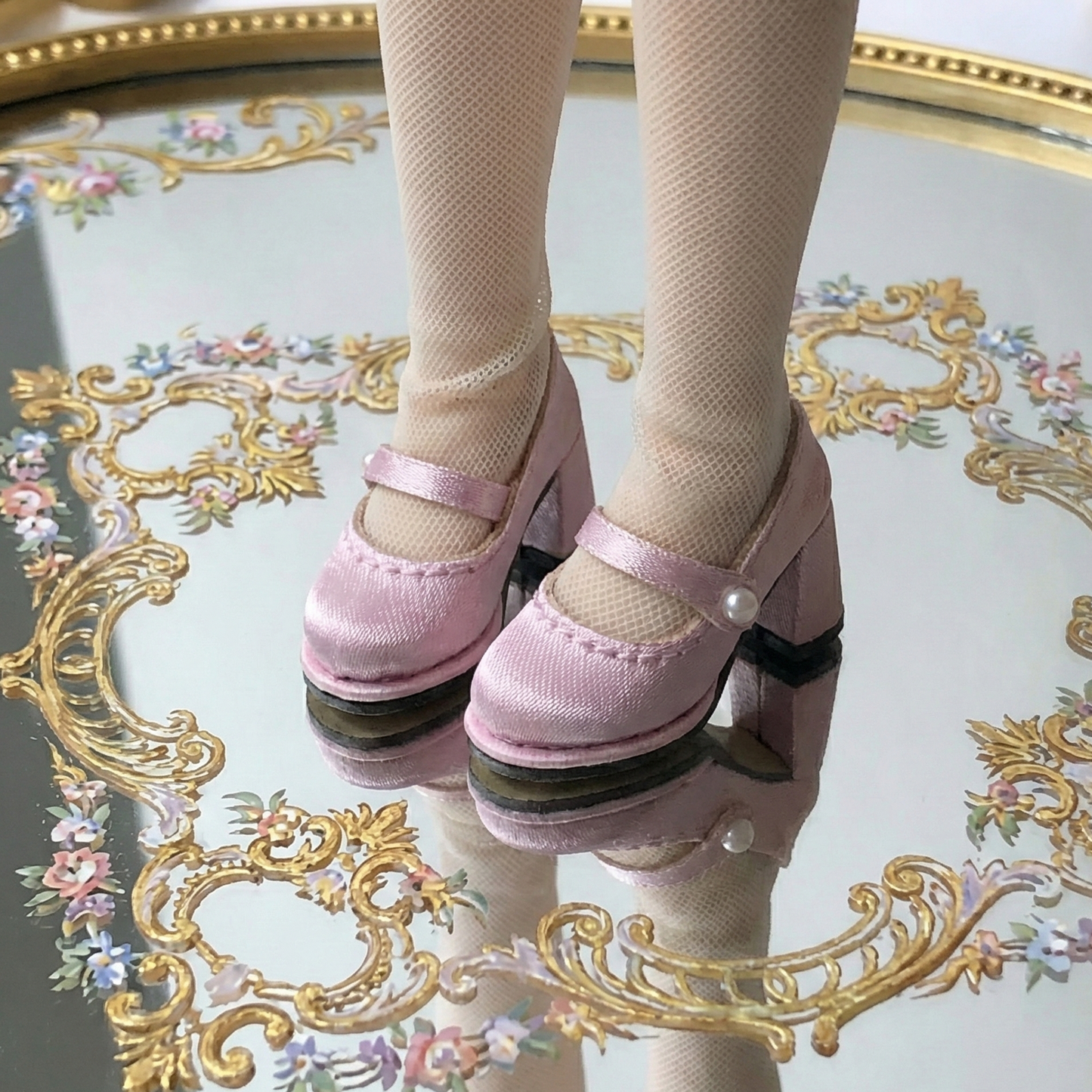 Chunky Heel Mary Jane Doll Shoes – Satin & Leather Options | Multi-Color | Fits Blythe, Licca, Azone, Momoko, FR & Obitsu 22/24