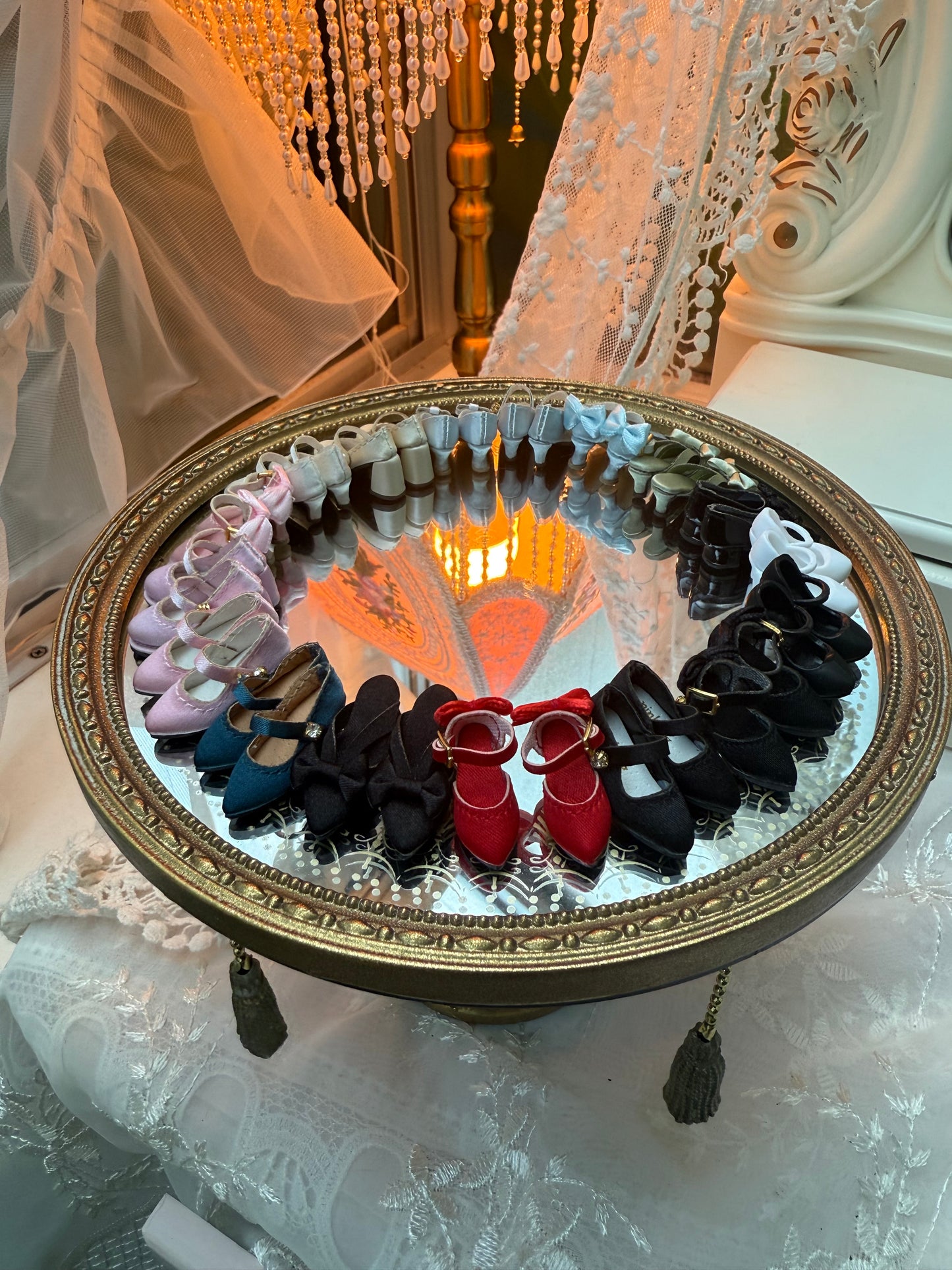 Satin high-heel doll shoes with a ribbon back, available in multiple colors, for Blythe, Licca, Azone, Momoko, Poppy Parker, FR and Obitsu 22/24.